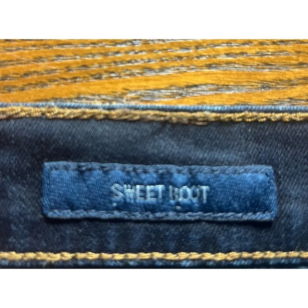 Lucky Brand product pair